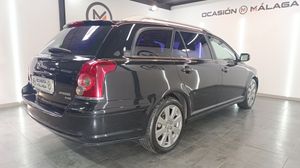 Toyota Avensis 2.0 D4D Sol Wagon 307.000Km  - Foto 6