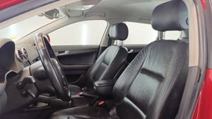 Audi A3 Sportback 1.6 TDI 105cv Attraction Nacional 192.000Km   - Foto 12