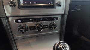 Volkswagen Golf Edition 1.2 TSI 105cv BMT Nacional +LIBRO - 199.000Km  - Foto 17
