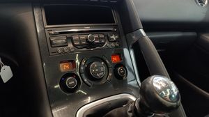 Peugeot 3008 Premium 2.0 HDI 150 FAP Nacional  - 164.000km  - Foto 12