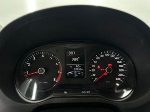 Volkswagen Polo 1.4 85cv Advance 3P  - 63.000Km  - Foto 6