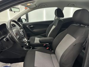 Volkswagen Polo 1.4 85cv Advance 3P  - 63.000Km  - Foto 7
