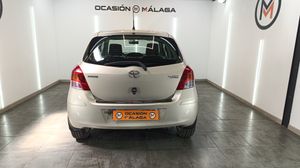 Toyota Yaris 1.0 VVT-I Live Naciona  - 100.000Km  - Foto 5