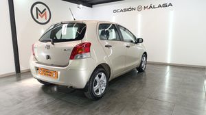 Toyota Yaris 1.0 VVT-I Live Naciona  - 100.000Km  - Foto 4