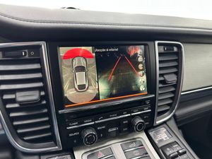 Porsche Panamera Turbo S Exclusive Series V8 - 571Cv  + Historial  - Foto 39