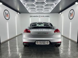 Porsche Panamera Turbo S Exclusive Series V8 - 571Cv  + Historial  - Foto 5