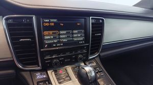 Porsche Panamera Turbo S Exclusive Series V8 - 571Cv  + Historial  - Foto 16