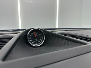 Porsche Panamera Turbo S Exclusive Series V8 - 571Cv  + Historial  - Foto 30