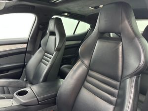 Porsche Panamera Turbo S Exclusive Series V8 - 571Cv  + Historial  - Foto 18