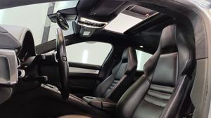 Porsche Panamera Turbo S Exclusive Series V8 - 571Cv  + Historial  - Foto 10