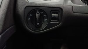 Volkswagen Golf Variant Advance 1.6 TDI 105cv BMT DSG Nacional   - Foto 18