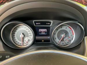 Mercedes 180 GLA 180 AMG Line Nacional Único propietario - 170.000Km  - Foto 6