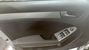 Audi A4 Avant 2.0 TDI 140cv DPF  - Foto 4