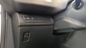 Peugeot 2008 Allure 1.2 PureTech 110 S&S Nacional - 89.000Km  - Foto 10