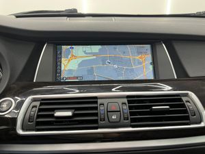 BMW Serie 5 550i xDrive Gran Turismo V8 408Cv - 148.000 Km  - Foto 19