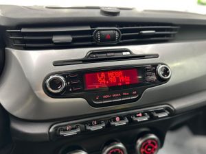 Alfa Romeo Giulietta 1.4 T 120cv Distinctive 400Cv - 110.000Km  - Foto 16