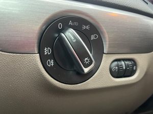 Volkswagen Jetta 2.0 TDI 140cv Advance  - Foto 18