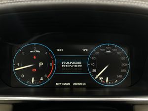 Land-Rover Range Rover 4.4 SDV8 (340CV) VOGUE Nacional - 251.000Km  - Foto 14
