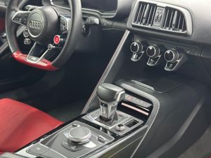 Audi R8 5.2 FSI V10 plus 610CV quattro S tronic - 91.000Km  - Foto 15