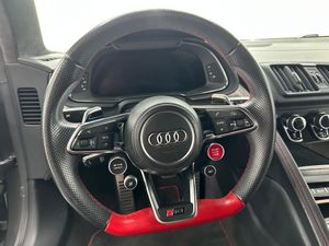 Audi R8 5.2 FSI V10 plus 610CV quattro S tronic - 91.000Km  - Foto 10