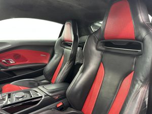 Audi R8 5.2 FSI V10 plus 610CV quattro S tronic - 91.000Km  - Foto 13