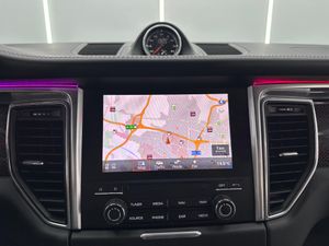 Porsche Macan Turbo con paquete Performance  - Foto 12