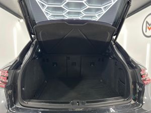Porsche Macan Turbo con paquete Performance  - Foto 24