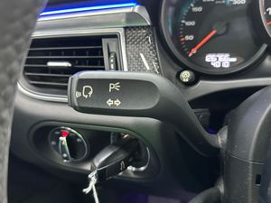 Porsche Macan Turbo con paquete Performance  - Foto 20