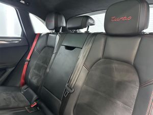 Porsche Macan Turbo con paquete Performance  - Foto 27