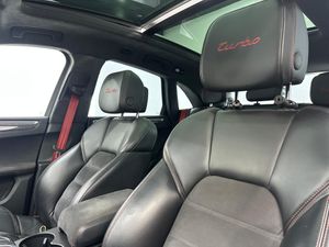Porsche Macan Turbo con paquete Performance  - Foto 14