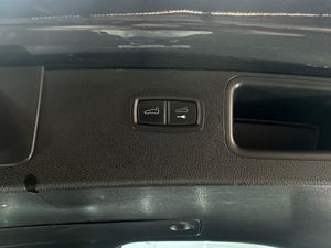 Porsche Macan Turbo con paquete Performance  - Foto 25