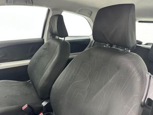 Toyota Yaris 1.0 VVT-I Active 70Cv Nacional  - Foto 12