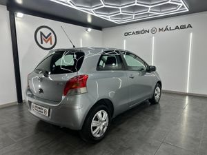 Toyota Yaris 1.0 VVT-I Active 70Cv Nacional  - Foto 4