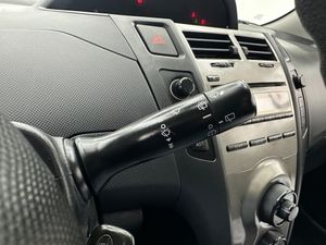 Toyota Yaris 1.0 VVT-I Active 70Cv Nacional  - Foto 18