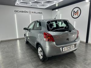 Toyota Yaris 1.0 VVT-I Active 70Cv Nacional  - Foto 6