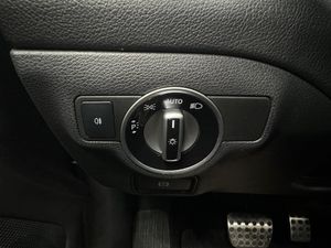 Mercedes Clase CLA CLA 200 d AMG Line + Techo solar - 84.000Km Certificados  - Foto 26