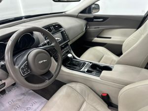Jaguar XE 2.0 AJ200D Diesel RWD 180cv Portfolio Nacional - 84.000Km  - Foto 27