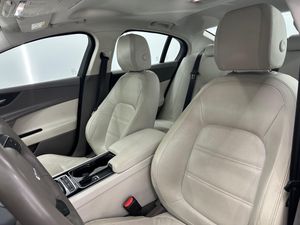 Jaguar XE 2.0 AJ200D Diesel RWD 180cv Portfolio Nacional - 84.000Km  - Foto 10