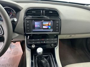 Jaguar XE 2.0 AJ200D Diesel RWD 180cv Portfolio Nacional - 84.000Km  - Foto 14