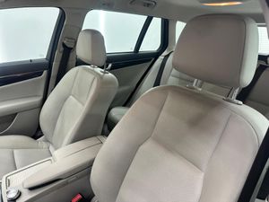 Mercedes Clase C C 200 CDI Blue Efficiency Estate 136Cv Automatic - 219.000Km  - Foto 6
