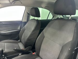 Skoda Rapid 1.2 MPI 75cv Active Nacional - 183.000Km  - Foto 13