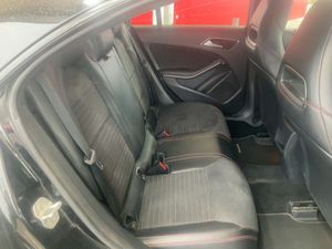 Mercedes Clase CLA CLA 200 d AMG Line 136Cv - 175.000Km  - Foto 14