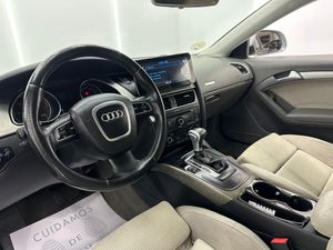 Audi A5 2.7 TDI 190cv DPF multitronic Nacional con Sonido Activo Pantalla 12