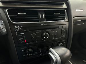 Audi A5 2.7 TDI 190cv DPF multitronic Nacional con Sonido Activo Pantalla 12