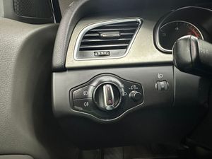 Audi A5 2.7 TDI 190cv DPF multitronic Nacional con Sonido Activo Pantalla 12