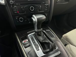 Audi A5 2.7 TDI 190cv DPF multitronic Nacional con Sonido Activo Pantalla 12