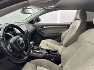 Audi A5 2.7 TDI 190cv DPF multitronic Nacional con Sonido Activo Pantalla 12