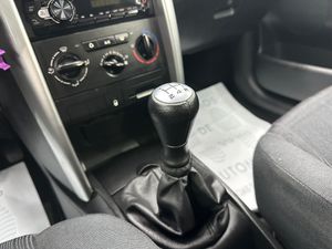 Peugeot 207 Confort 1.4 HDI 70  - Foto 10