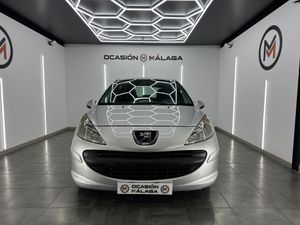 Peugeot 207 Confort 1.4 HDI 70  - Foto 2