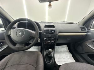 Renault Clio Yahoo! 1.2 16v 75 5p 202.000Km  - Foto 18